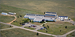 Building 251 at the NWTC houses administrative and research support offices and well as a high bay for testing wind turbine components.